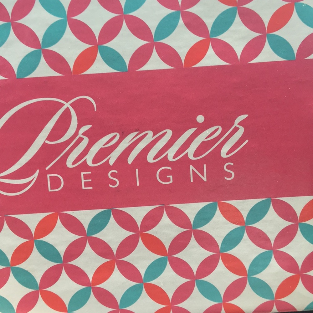 premier designs next level necklace